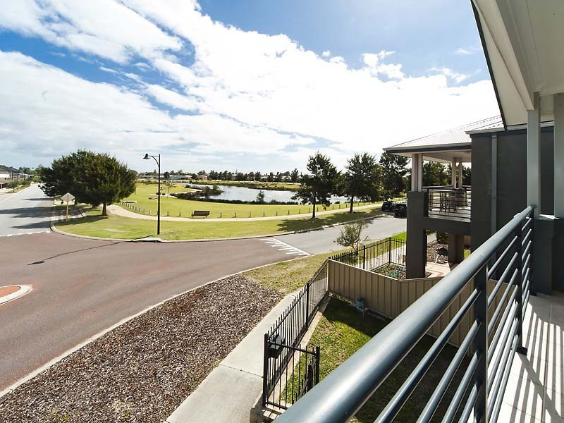 46 Waterfront Parkway, Shoalwater WA 6169