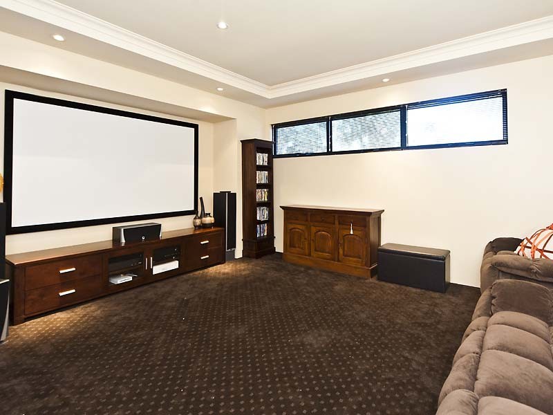 27 Barber Close, Baldivis WA 6171