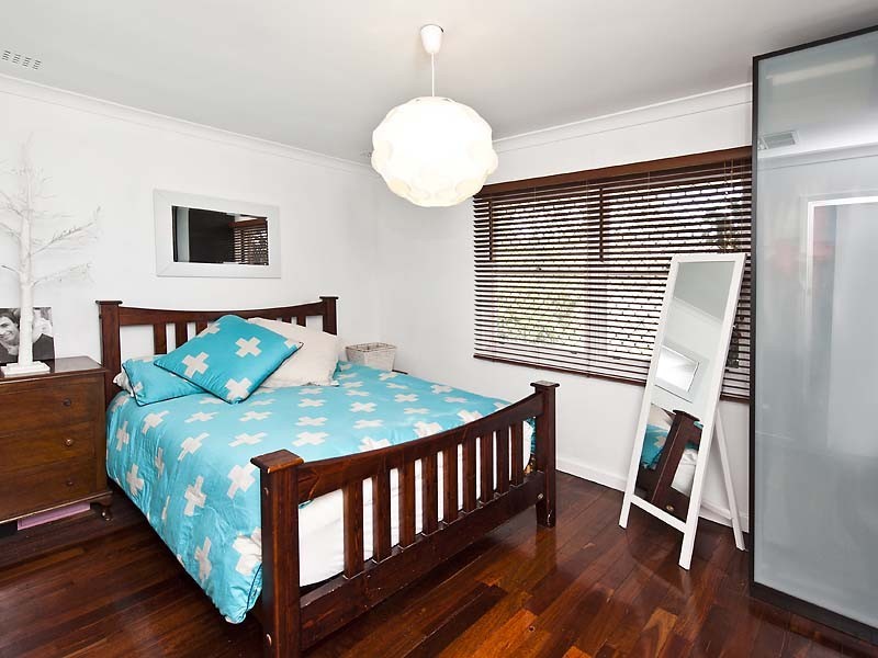 60 Malvolio Road, Coolbellup WA 6163