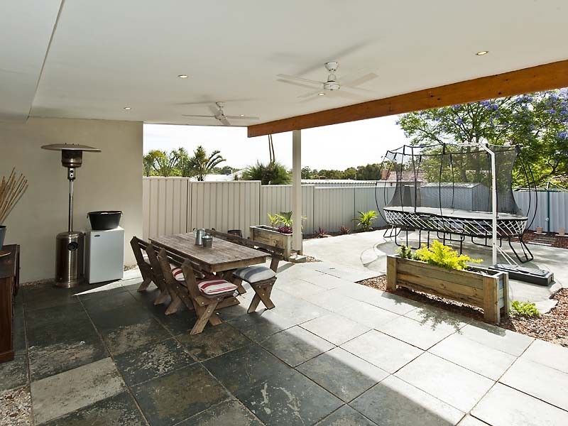 60 Malvolio Road, Coolbellup WA 6163