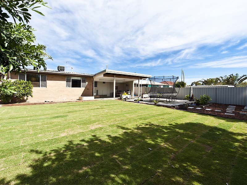 60 Malvolio Road, Coolbellup WA 6163