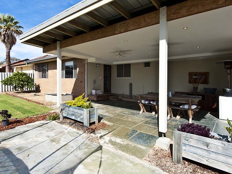 60 Malvolio Road, Coolbellup WA 6163