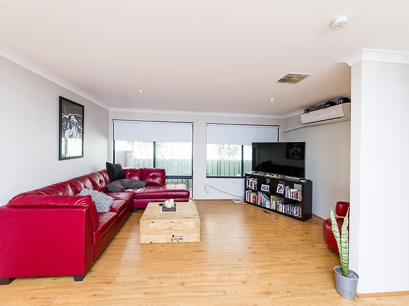 27 Jakovich Circuit, Atwell WA 6164