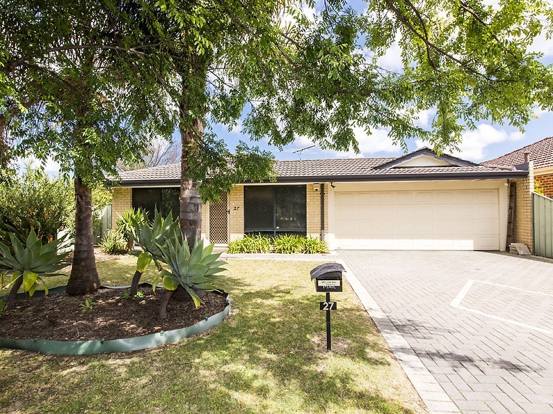 27 Jakovich Circuit, Atwell WA 6164