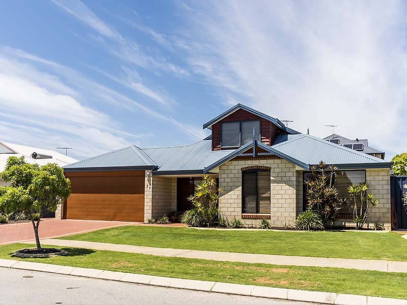 23 Leichhardt Crossing, Hammond Park WA 6164