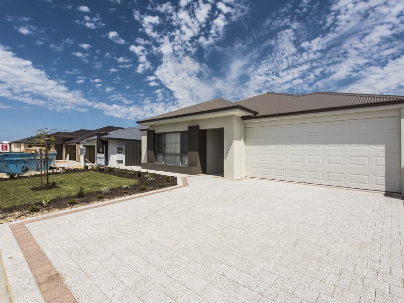 42 Sunstone Boulevard, Banjup WA 6164