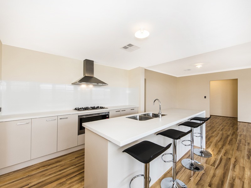 42 Sunstone Boulevard, Banjup WA 6164