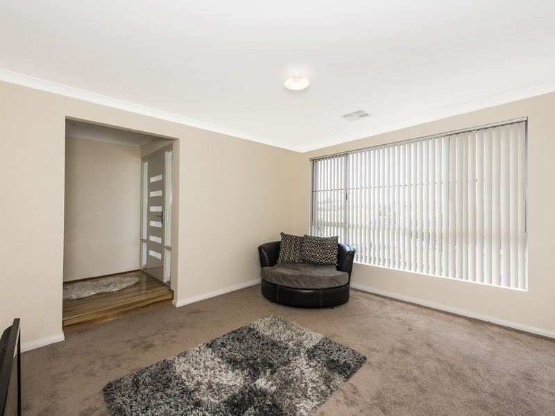 42 Sunstone Boulevard, Banjup WA 6164