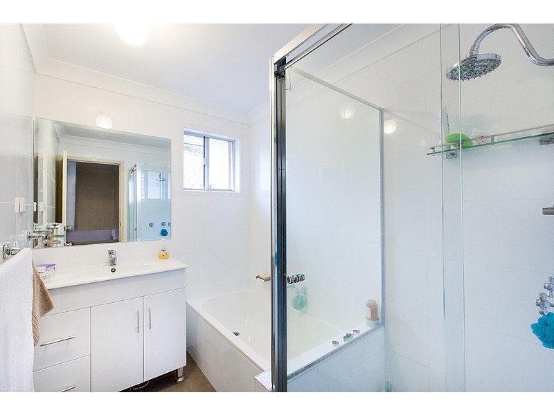 48 Sturt Avenue, Georges Hall NSW 2198