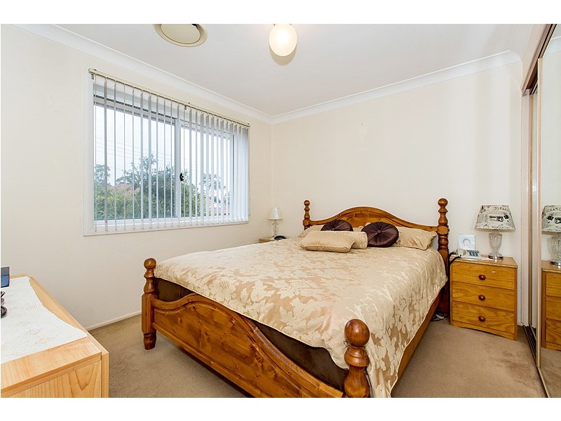 48 Sturt Avenue, Georges Hall NSW 2198