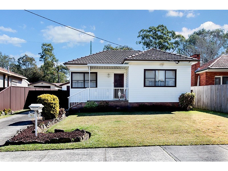 122 Rose Street, Sefton NSW 2162