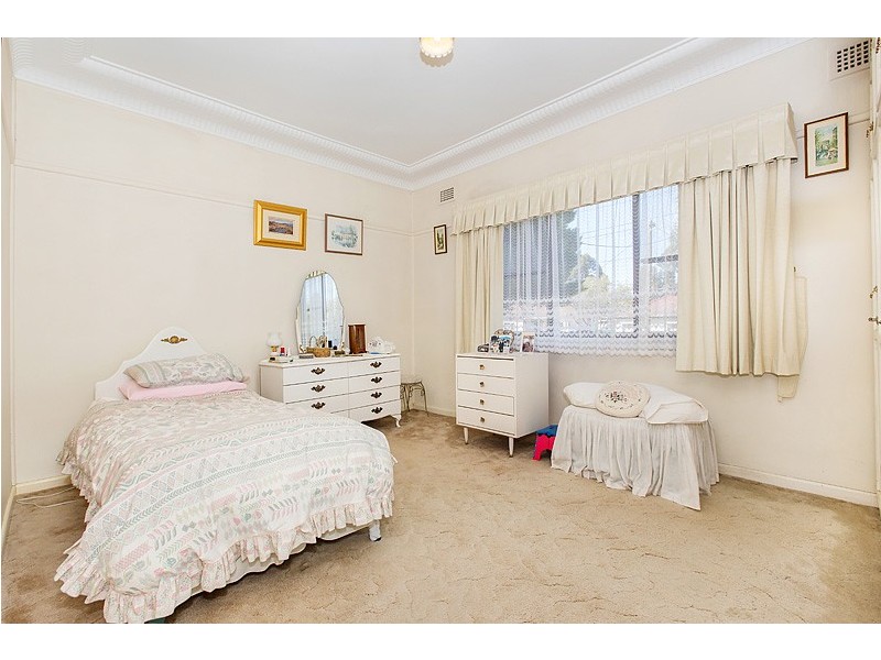 122 Rose Street, Sefton NSW 2162