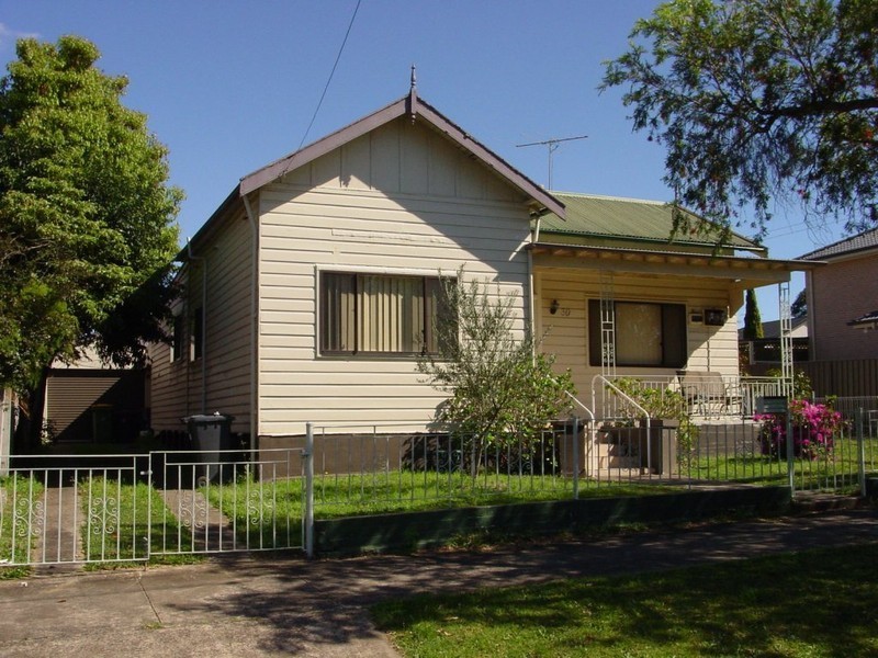 30 William Street, Condell Park NSW 2200