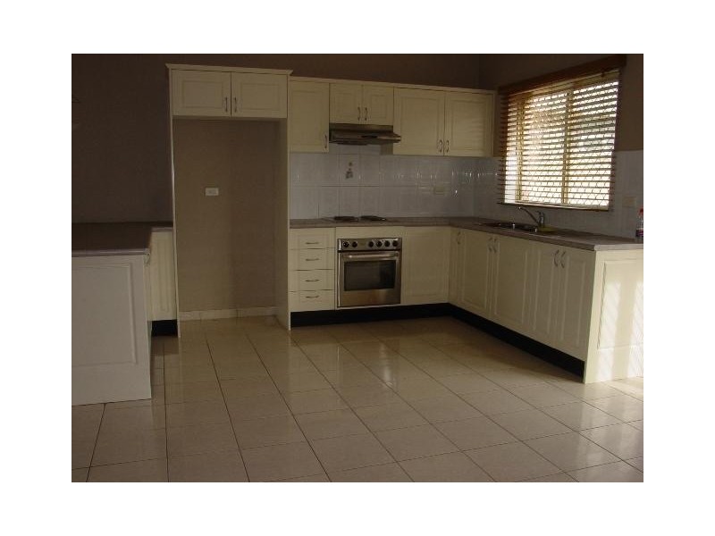 3/324 HECTOR STREET, Bass Hill NSW 2197