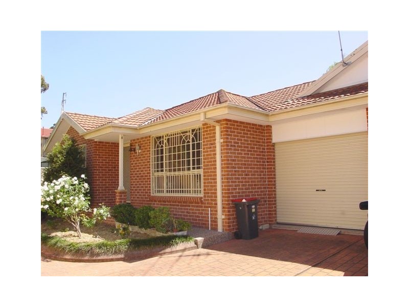 4/115 Taylor Street, Condell Park NSW 2200