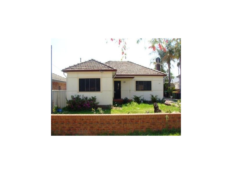 19A  DAPHNE STREET, Bankstown NSW 2200