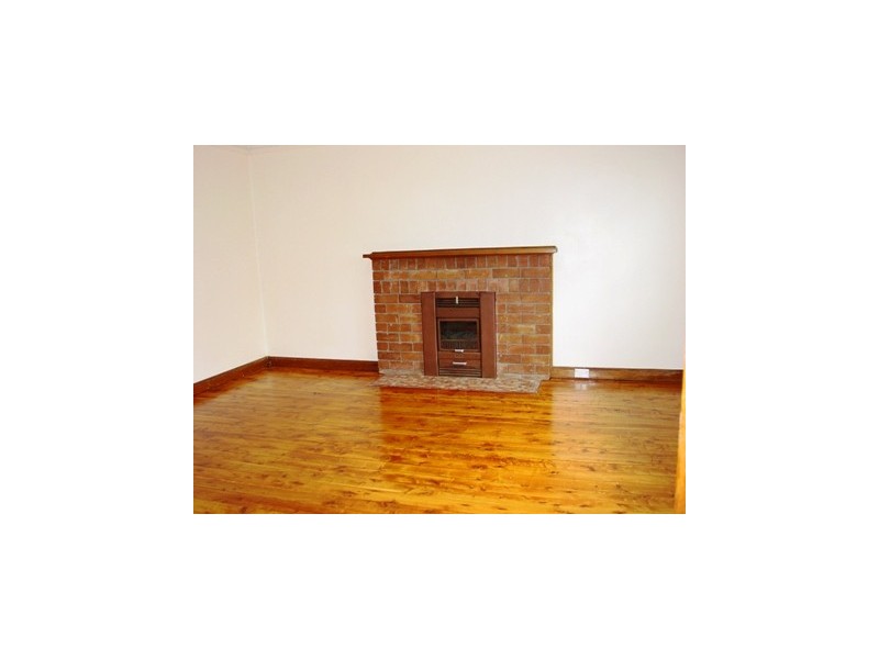 27 BOWDEN BOULEVARD, Yagoona NSW 2199