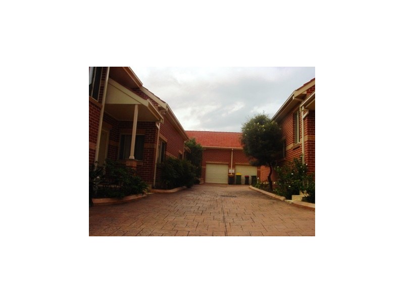 7/99 BELLEVUE AVENUE, Georges Hall NSW 2198