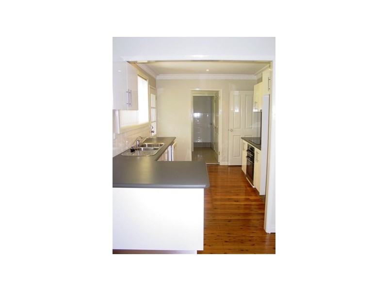 21 UNIVERSAL AVENUE, Georges Hall NSW 2198