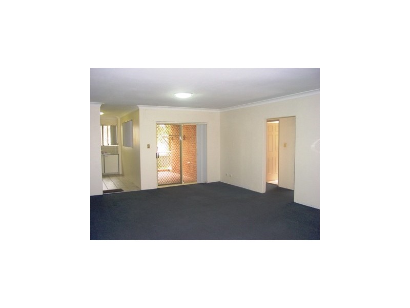 6 18-20 WEIGAND AVENUE, Bankstown NSW 2200