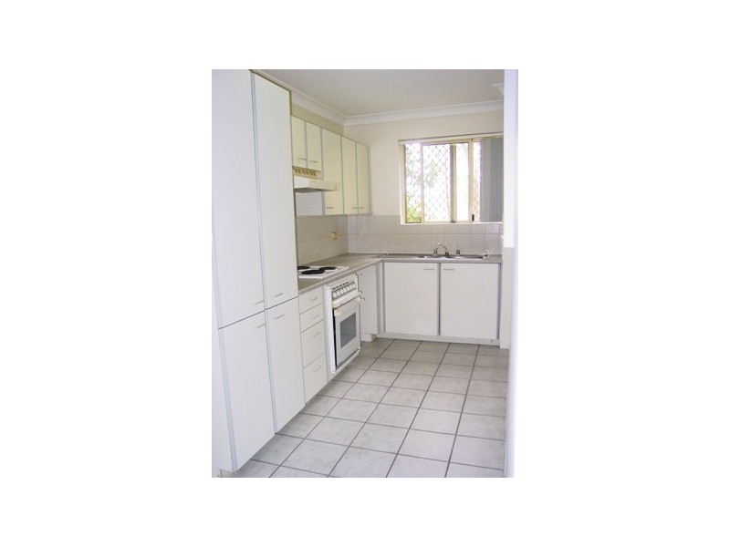 6 18-20 WEIGAND AVENUE, Bankstown NSW 2200