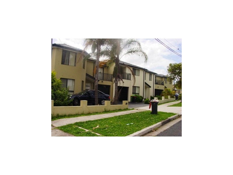 3/18 GRAY CRESCENT, Yagoona NSW 2199