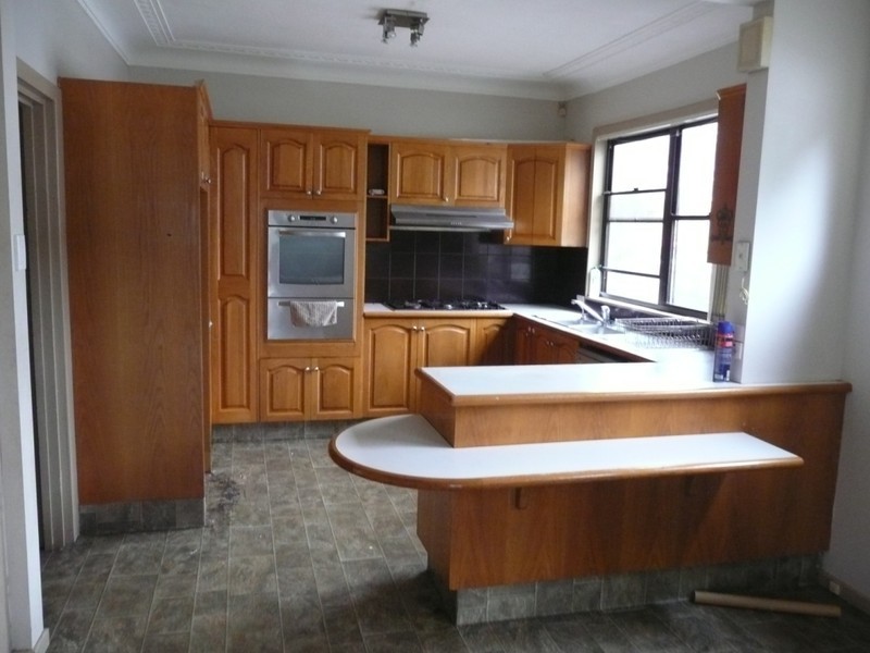 6 THORNTON AVENUE, Bass Hill NSW 2197