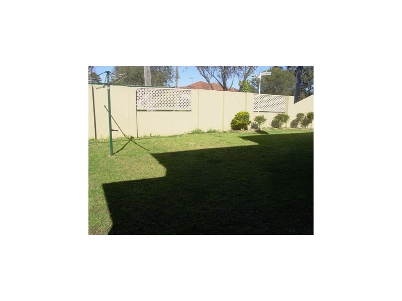 1/18 GRAY CRESCENT, Yagoona NSW 2199