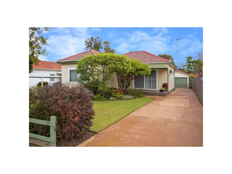 38 LAMBETH STREET, Panania NSW 2213