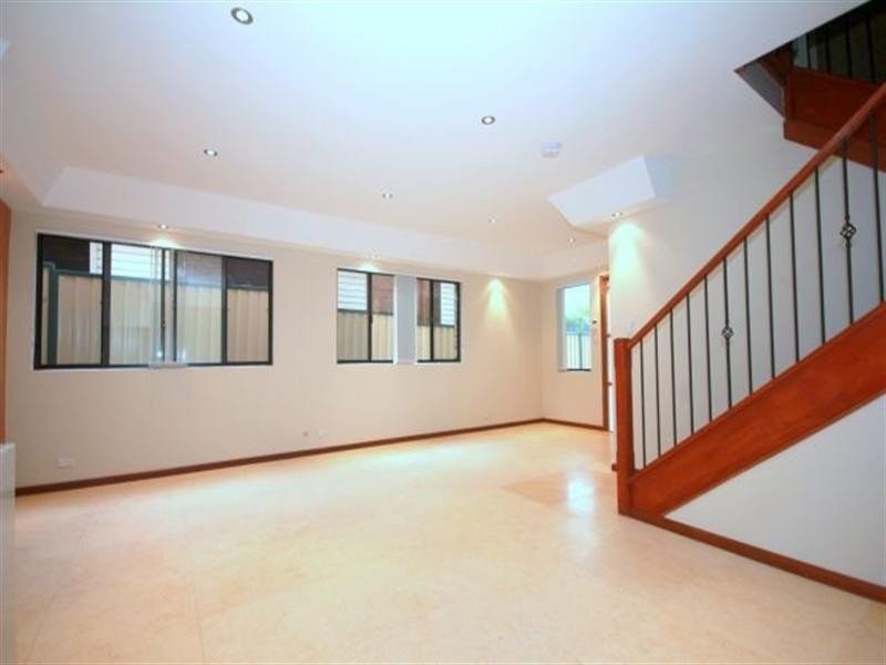 804  HUME HIGHWAY, Bass Hill NSW 2197