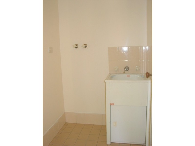 18 SUGARWOOD GROVE, Greenacre NSW 2190