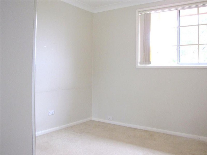 32  DONINGTON STREET, Georges Hall NSW 2198