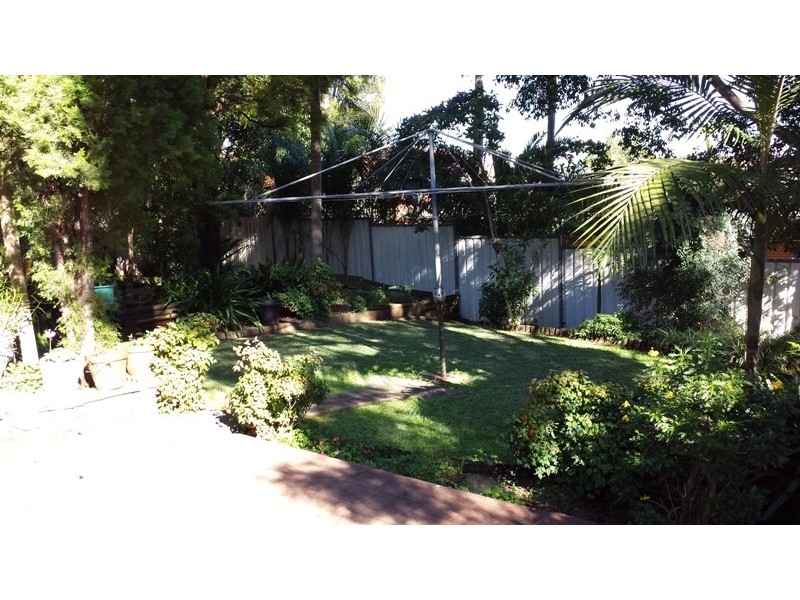 12 Anembo Avenue, Georges Hall NSW 2198