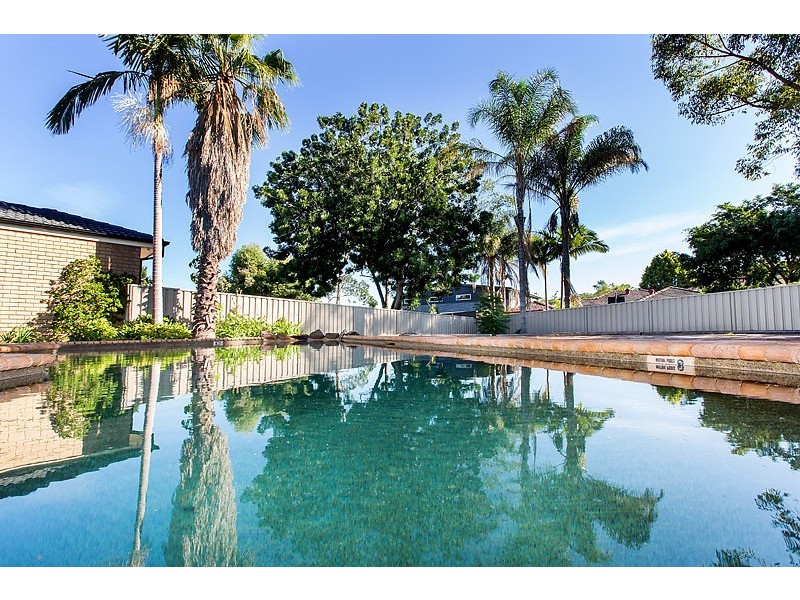 38  Oak Drive, Georges Hall NSW 2198