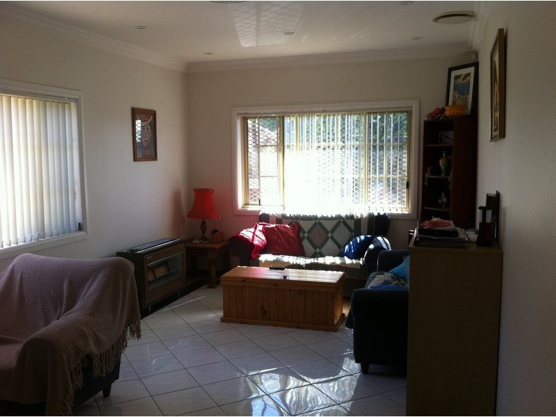 2/128A  Queen Street, Revesby NSW 2212