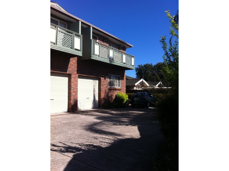 2/128A  Queen Street, Revesby NSW 2212