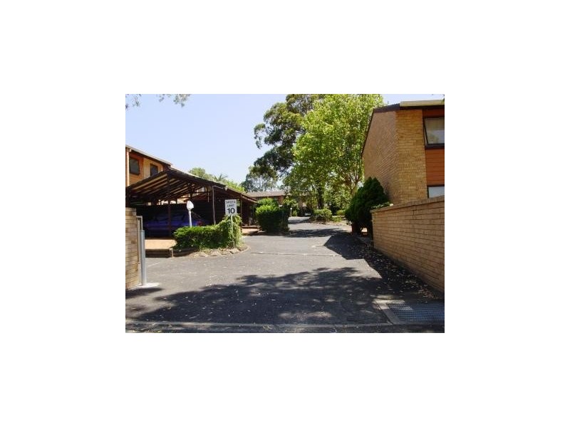 17/65 Chiswick Road, Greenacre NSW 2190