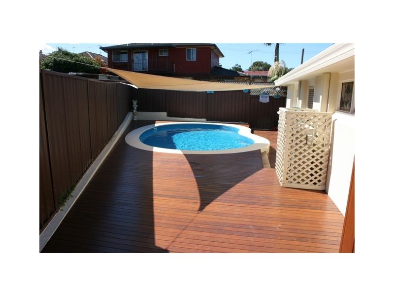 57 Universal Avenue, Georges Hall NSW 2198