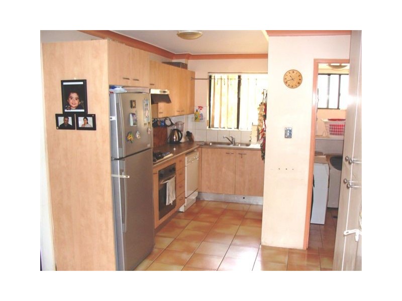 9/170-176 Greenacre Road, Bankstown NSW 2200