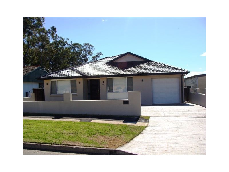 142  Rex Road, Georges Hall NSW 2198