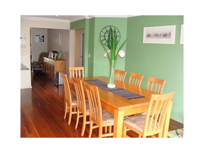 142  Rex Road, Georges Hall NSW 2198