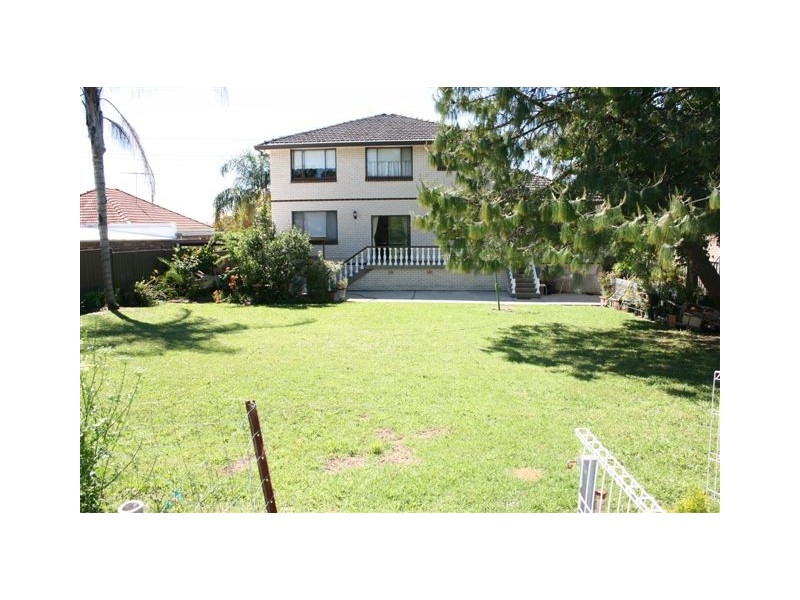 27   Cragg Street, Condell Park NSW 2200