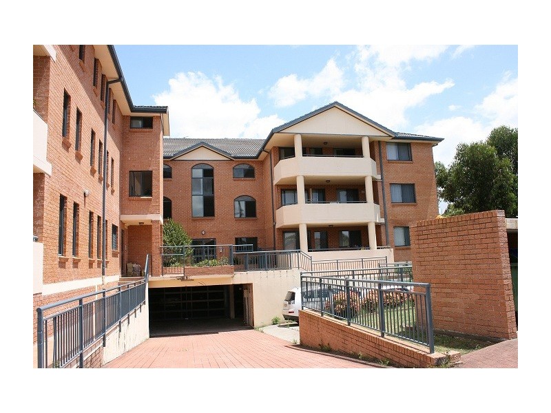 2/180 Chapel Road, Bankstown NSW 2200