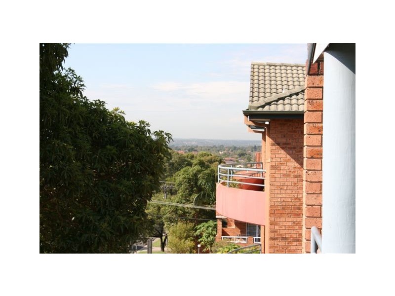 5/94-96 Brancourt Avenue, Yagoona NSW 2199