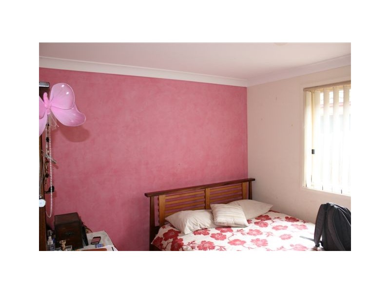 35 Bungonia Court, Wattle Grove NSW 2173