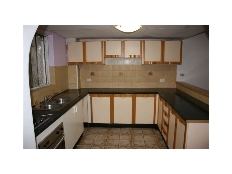 6/103 Highview Avenue, Greenacre NSW 2190