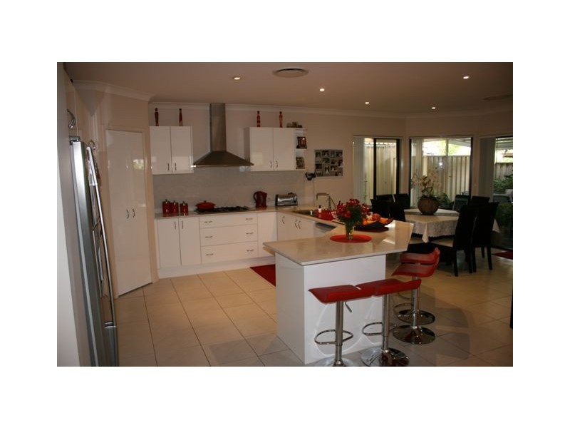 24 Dalmeny Drive, Prestons NSW 2170