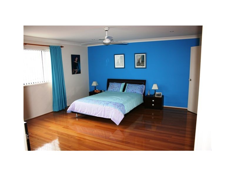 24 Dalmeny Drive, Prestons NSW 2170