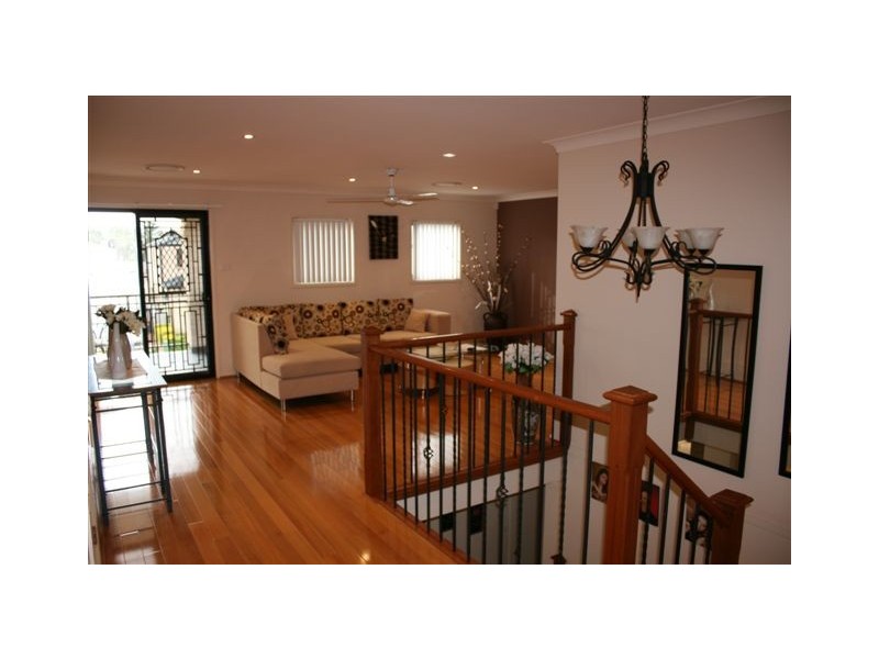 24 Dalmeny Drive, Prestons NSW 2170