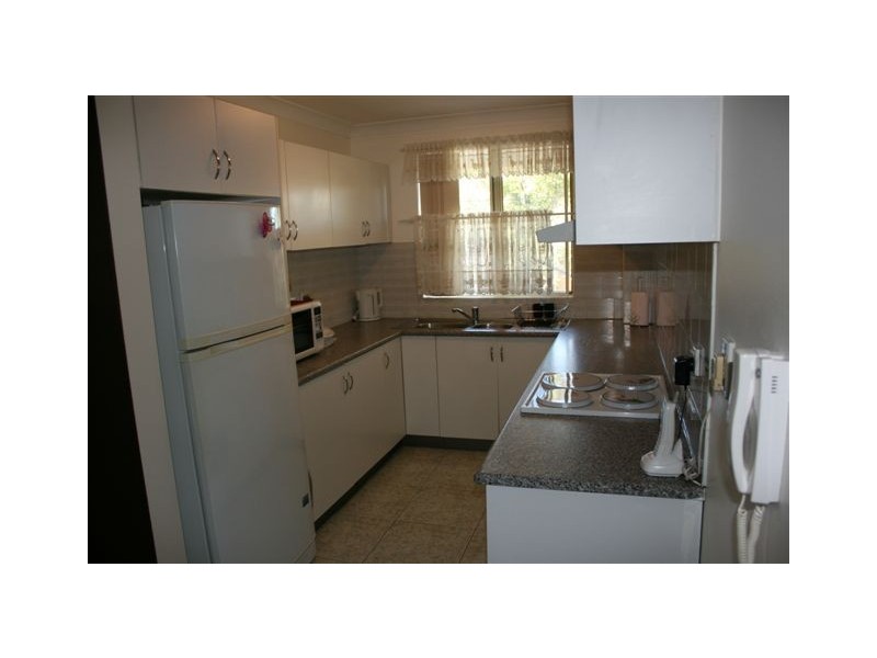 6/122 Meredith Street, Bankstown NSW 2200